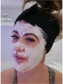 lady with aloe vera and algae face mask during a cryotherapy facial